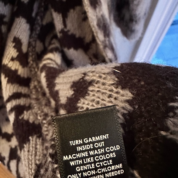 Grey leopard print cardigan - Picture 6 of 6